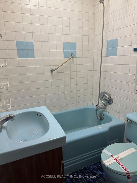 Photo 5 at 103 Donside Drive, Birchmount, Toronto