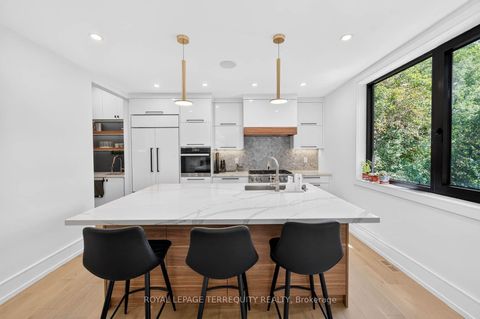 Photo 15 at 35 Tottenham Road, Don Mills, Toronto