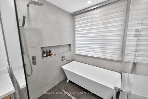 Photo 34 at 35 Tottenham Road, Don Mills, Toronto