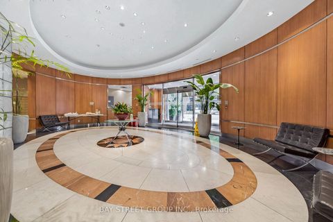Photo 1 at 805 - 1121 Bay Street, Bay Street Corridor, Toronto