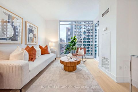Photo 14 at 805 - 1121 Bay Street, Bay Street Corridor, Toronto