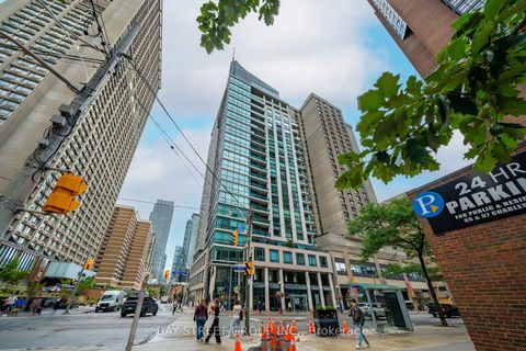 Photo 29 at 805 - 1121 Bay Street, Bay Street Corridor, Toronto