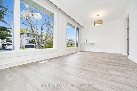 Photo 11 at 299 Palmer Avenue, Harding, Richmond Hill
