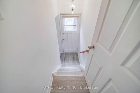 Photo 19 at 299 Palmer Avenue, Harding, Richmond Hill