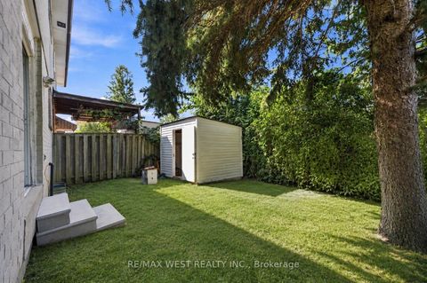 Photo 25 at 62 Littleleaf Drive, Malvern, Toronto