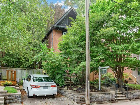 Photo 4 at 28 Condor Avenue, Jones, Toronto