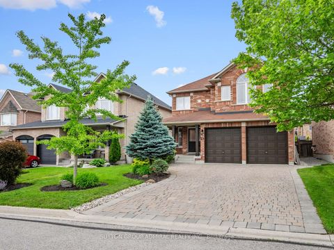 Photo 1 at 23 Kerr Lane, Bayview Northeast, Aurora