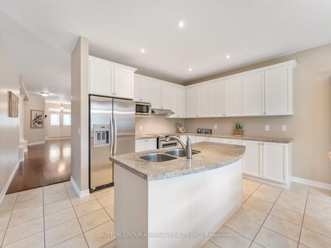 Photo 14 at 23 Kerr Lane, Bayview Northeast, Aurora