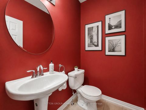 Photo 22 at 23 Kerr Lane, Bayview Northeast, Aurora