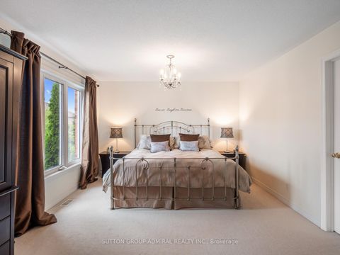 Photo 25 at 23 Kerr Lane, Bayview Northeast, Aurora
