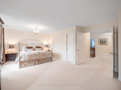 Photo 26 at 23 Kerr Lane, Bayview Northeast, Aurora