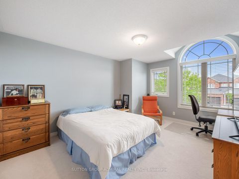 Photo 31 at 23 Kerr Lane, Bayview Northeast, Aurora