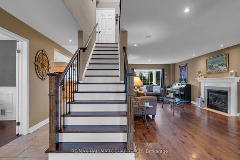 Photo 11 at 34 Crompton Drive, Little Lake, Barrie