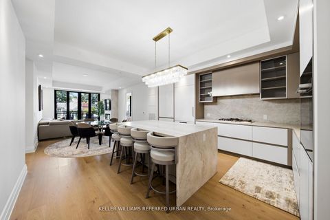 Photo 9 at 313 - 2 Forest Hill Road, Forest Hill South, Toronto