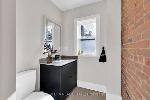 Photo 12 at 360 Woodbine Avenue, The Beaches, Toronto