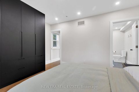 Photo 27 at 360 Woodbine Avenue, The Beaches, Toronto