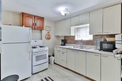 Photo 36 at 17 Bobmar Road, Highland Creek, Toronto