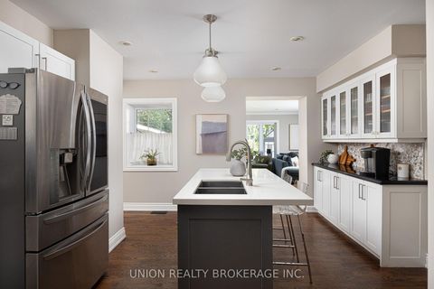 Photo 9 at 38 Scarborough Heights Boulevard, Cliffcrest, Toronto