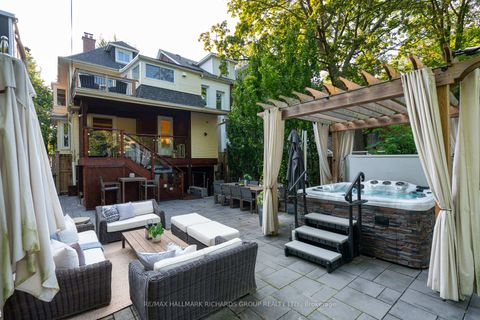 Photo 27 at 49 Lee Avenue, The Beaches, Toronto