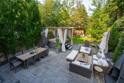 Photo 28 at 49 Lee Avenue, The Beaches, Toronto