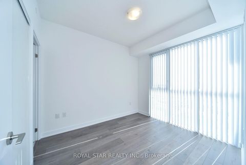 Photo 28 at 909 - 10 Honeycrisp Crescent, Vaughan Corporate Centre, Vaughan