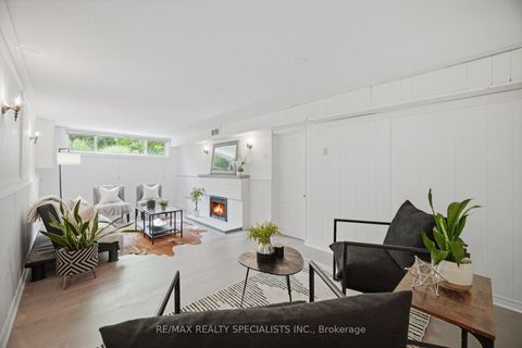 Photo 12 at 89 Alhart Drive, Beaumonde Heights, Toronto