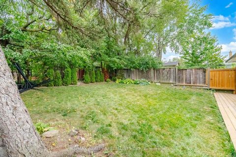 Photo 19 at 89 Alhart Drive, Beaumonde Heights, Toronto