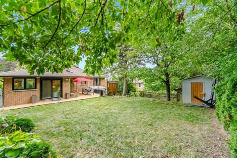 Photo 20 at 89 Alhart Drive, Beaumonde Heights, Toronto