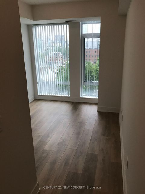 Photo 2 at 823 - 525 Adelaide Street W, Waterfront Communities C1, Toronto
