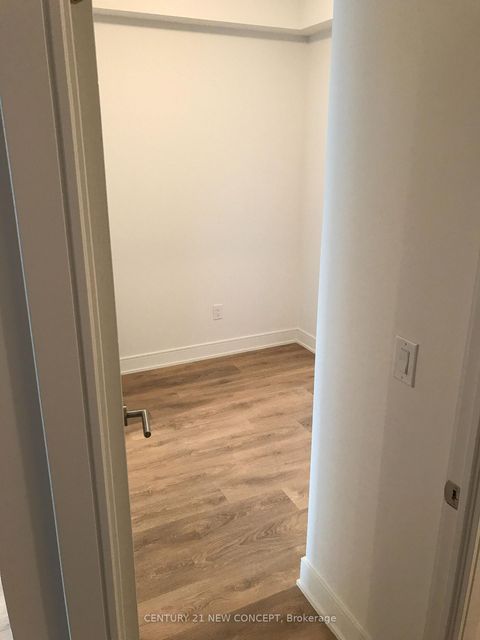 Photo 14 at 823 - 525 Adelaide Street W, Waterfront Communities C1, Toronto