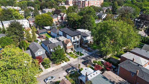 Photo 4 at 49 Wayland Avenue, Danforth, Toronto