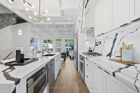 Photo 12 at 49 Wayland Avenue, Danforth, Toronto