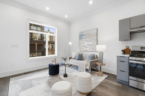 Photo 40 at 49 Wayland Avenue, Danforth, Toronto