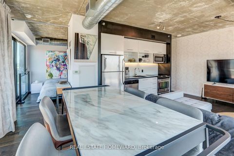 Photo 9 at 817 - 51 Trolley Crescent, Waterfront Communities C8, Toronto