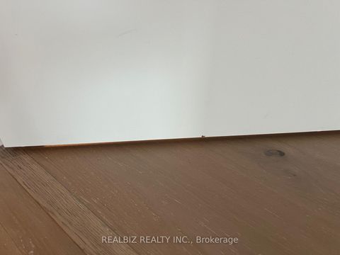 Photo 11 at 823 - 91 Montclair Avenue, Forest Hill South, Toronto