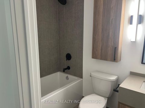 Photo 23 at 823 - 91 Montclair Avenue, Forest Hill South, Toronto