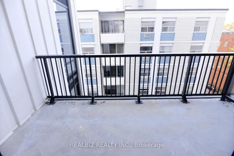 Photo 38 at 823 - 91 Montclair Avenue, Forest Hill South, Toronto