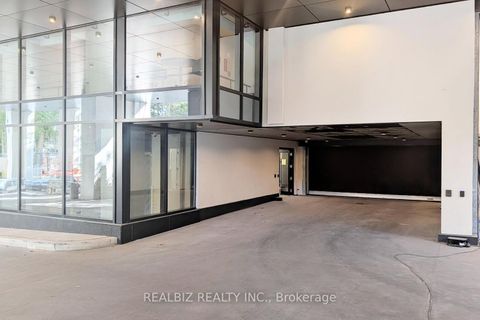 Photo 41 at 823 - 91 Montclair Avenue, Forest Hill South, Toronto