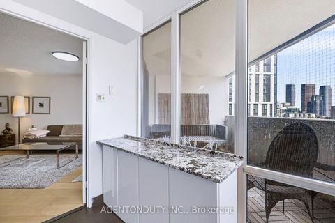 Photo 14 at 1602 - 25 Maitland Street, Yonge Corridor, Toronto