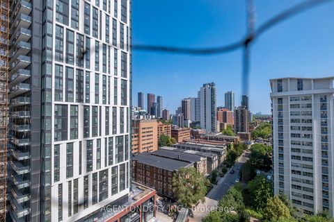 Photo 24 at 1602 - 25 Maitland Street, Yonge Corridor, Toronto