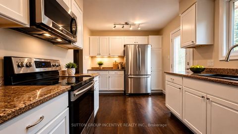 Photo 8 at 35 Davies Crescent, Grove East, Barrie
