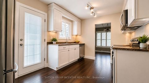 Photo 9 at 35 Davies Crescent, Grove East, Barrie