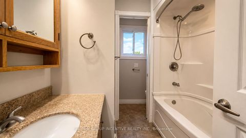 Photo 15 at 35 Davies Crescent, Grove East, Barrie