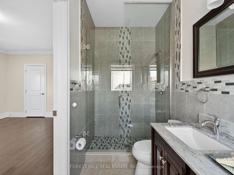 Photo 6 at 114 Regent Road, CFB, Toronto