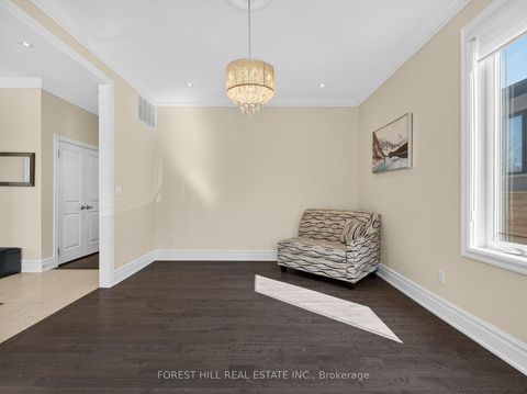 Photo 19 at 114 Regent Road, CFB, Toronto