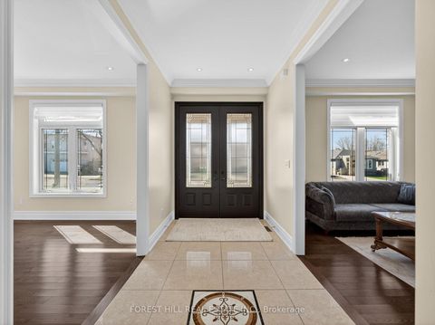 Photo 20 at 114 Regent Road, CFB, Toronto
