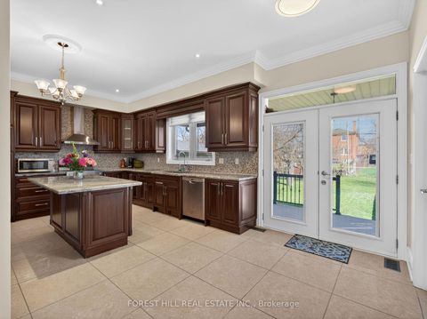 Photo 27 at 114 Regent Road, CFB, Toronto