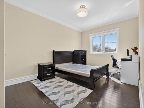 Photo 32 at 114 Regent Road, CFB, Toronto