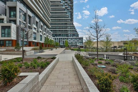 Photo 3 at 110 - 10 Inn On The Park Drive, Don Mills, Toronto