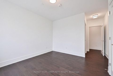 Photo 14 at 110 - 10 Inn On The Park Drive, Don Mills, Toronto